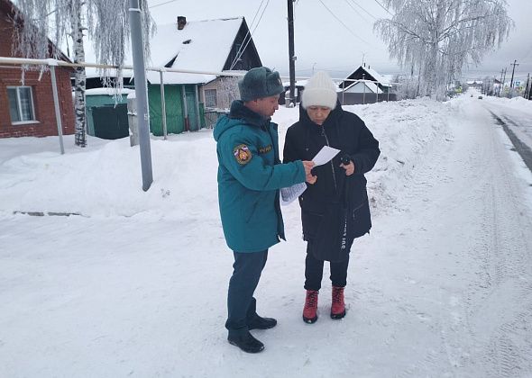 Жителям частных домов в северной части Карпинска напомнили, как надо топить печи