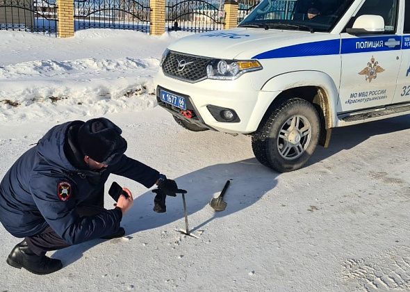 Госавтоинспекция ежедневно проверяет, как в Карпинске ведется зимнее содержание дорог