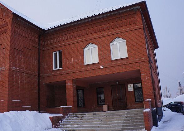 Прокуратура обратилась в суд на УК «Дом». Требует 100 тысяч рублей за травму ребенка на площадке
