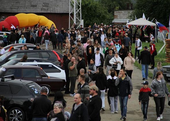 Карпинские водители приняли участие в серовском фестивале "SEROVAUTOFEST"