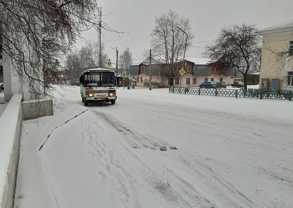 Первый обильный снегопад не вызвал всплеска ДТП в Карпинске