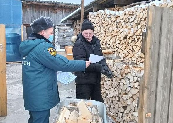 Пожарные напомнили карпинцам правила использования печей и электроприборов
