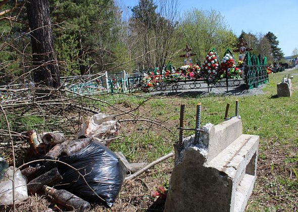 Мать погибших на СВО братьев сообщила, что возле солдатских могил устраивают свалку