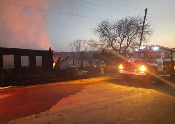 В пожаре под Нижним Тагилом погибли четверо детей. Одного ребенка еще ищут