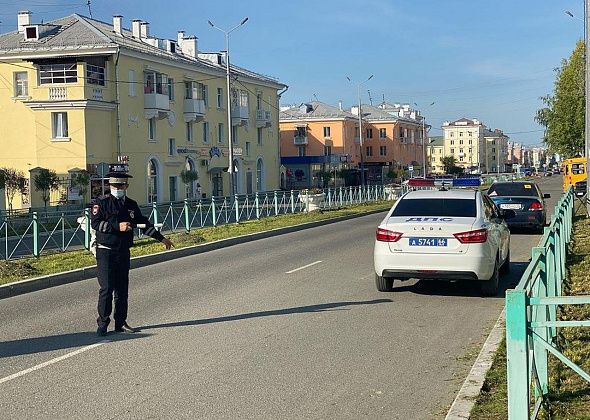 Пешеходы нарушают правила в два раза чаще водителей 