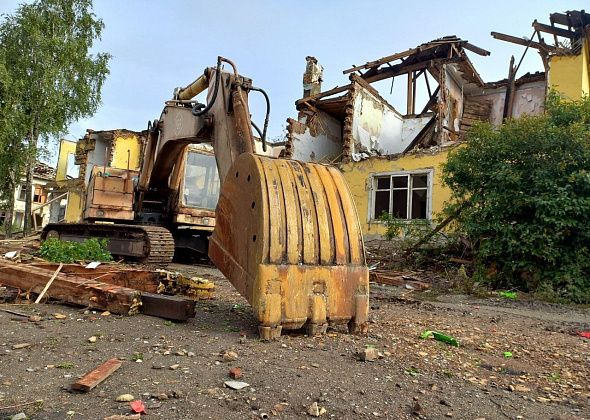 В этом году в Карпинске планируется снести еще шесть старых многоквартирных домов