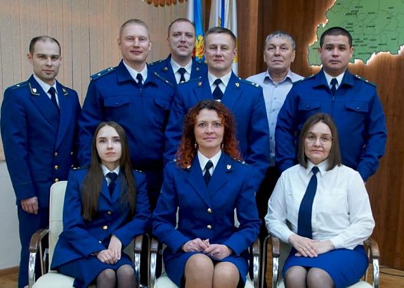 Сегодня прокуратуре 300 лет. В Карпинске поздравления принимают 9 сотрудников ведомства