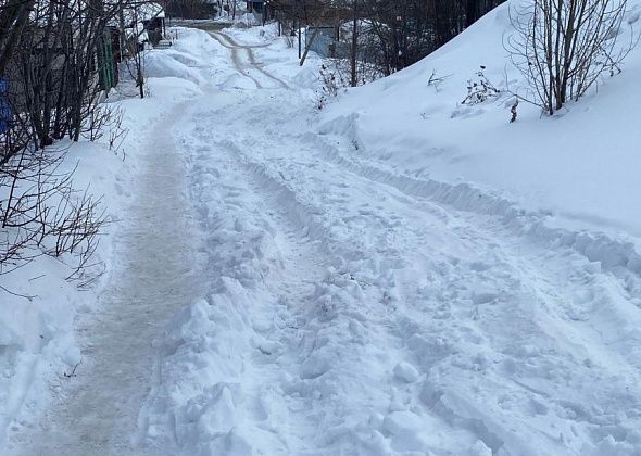 Карпинцы пожаловались на состояние лестницы на участке улицы Мира. В мэрии пообещали решить проблему
