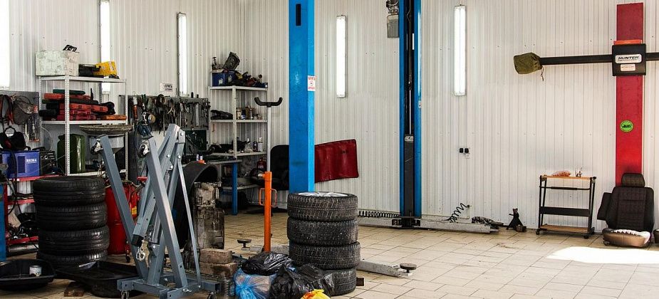Все автомагазины Карпинска: адреса, телефоны и часы работы