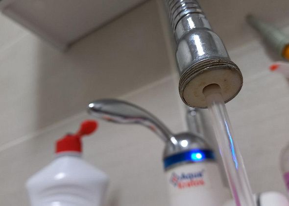 Из-под крана не пить: в Карпинске увеличат концентрацию хлора в водопроводной воде