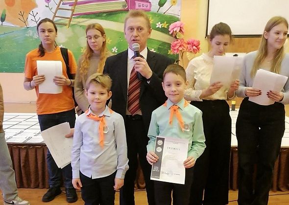 Воспитанники технопарка "Квант" заняли первое место на окружных соревнованиях по робототехнике