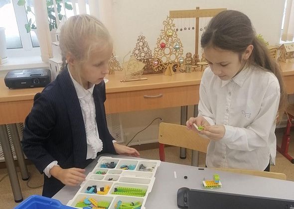 В Карпинске прошел новогодний конкурс технического творчества