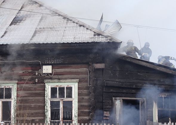 Горожанам рекомендуют страховать жилье от пожаров, но большинство считают, что беда обойдет стороной