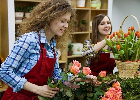 Флорист, дробильщик и музыкальный руководитель. Публикуем список свежих вакансий