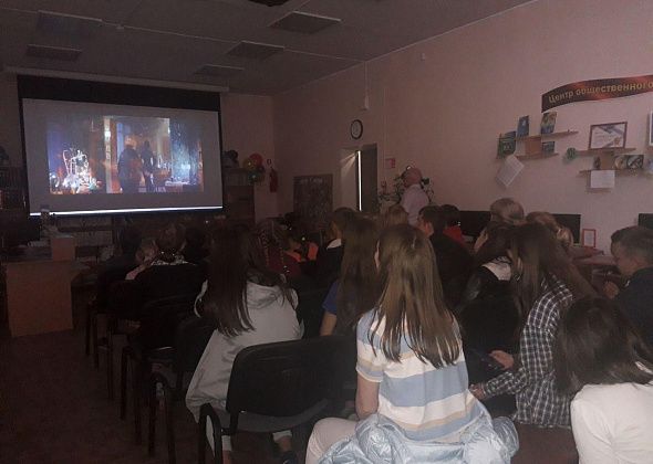 В эту субботу библиотека Попова превратится в маленький кинотеатр. Что покажут